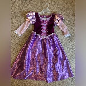 Disney princess dress size 5/6